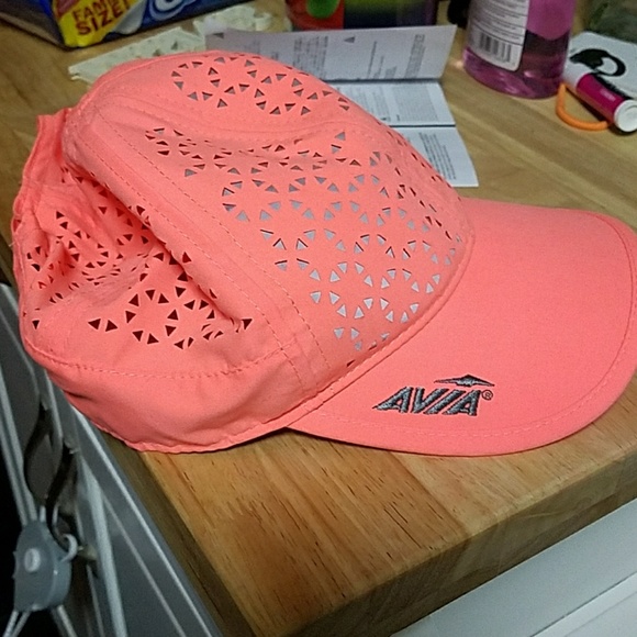 Hat - Picture 2 of 3